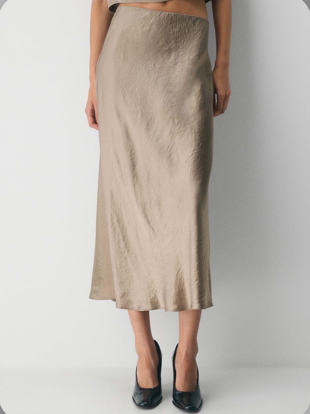 NWT Aritzia - Babaton Slip Satin Maxi Skirt